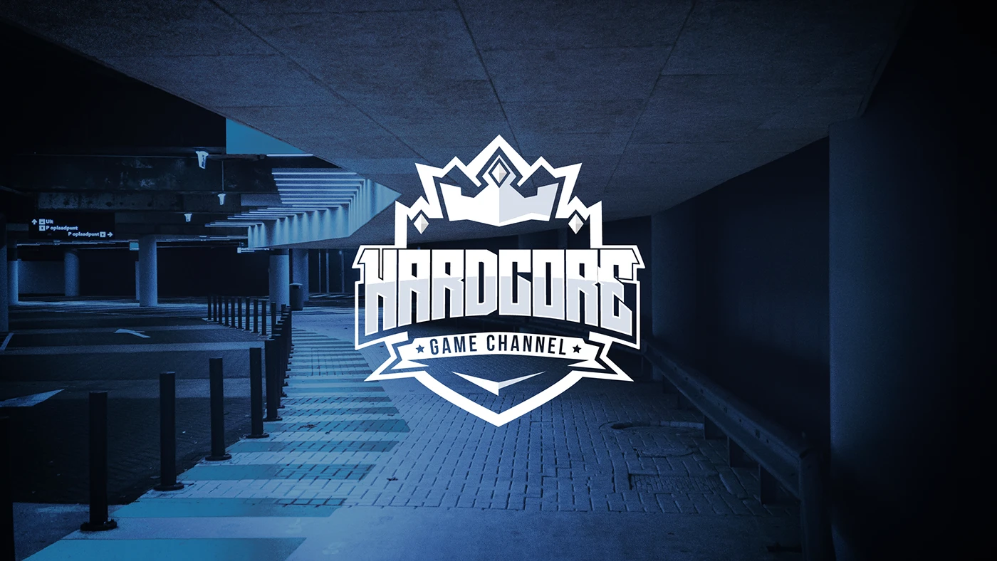 Aplicação da marca Hardcore Game Channel em ambiente de evento